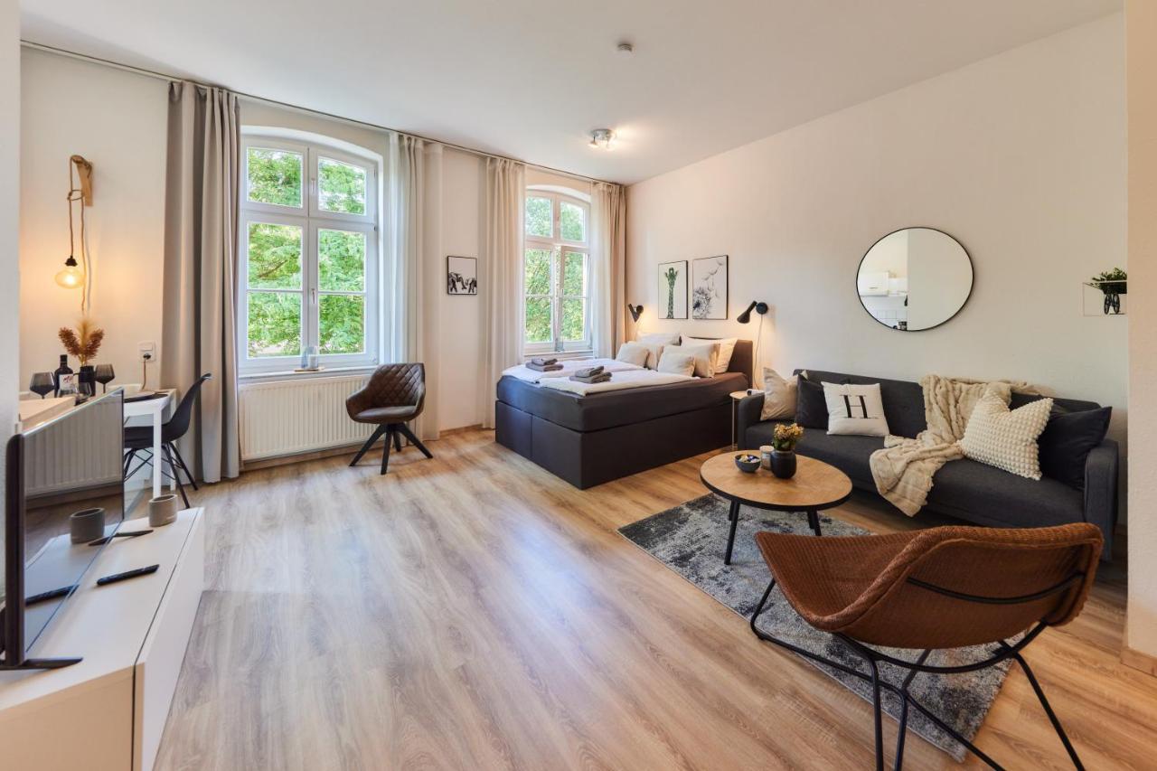 Studio3 Zentral Und Ruhig Mit Parkplatz, 5 Min Z Bali-T Und Gop, Boxspringbett Bad Oeynhausen Extérieur photo