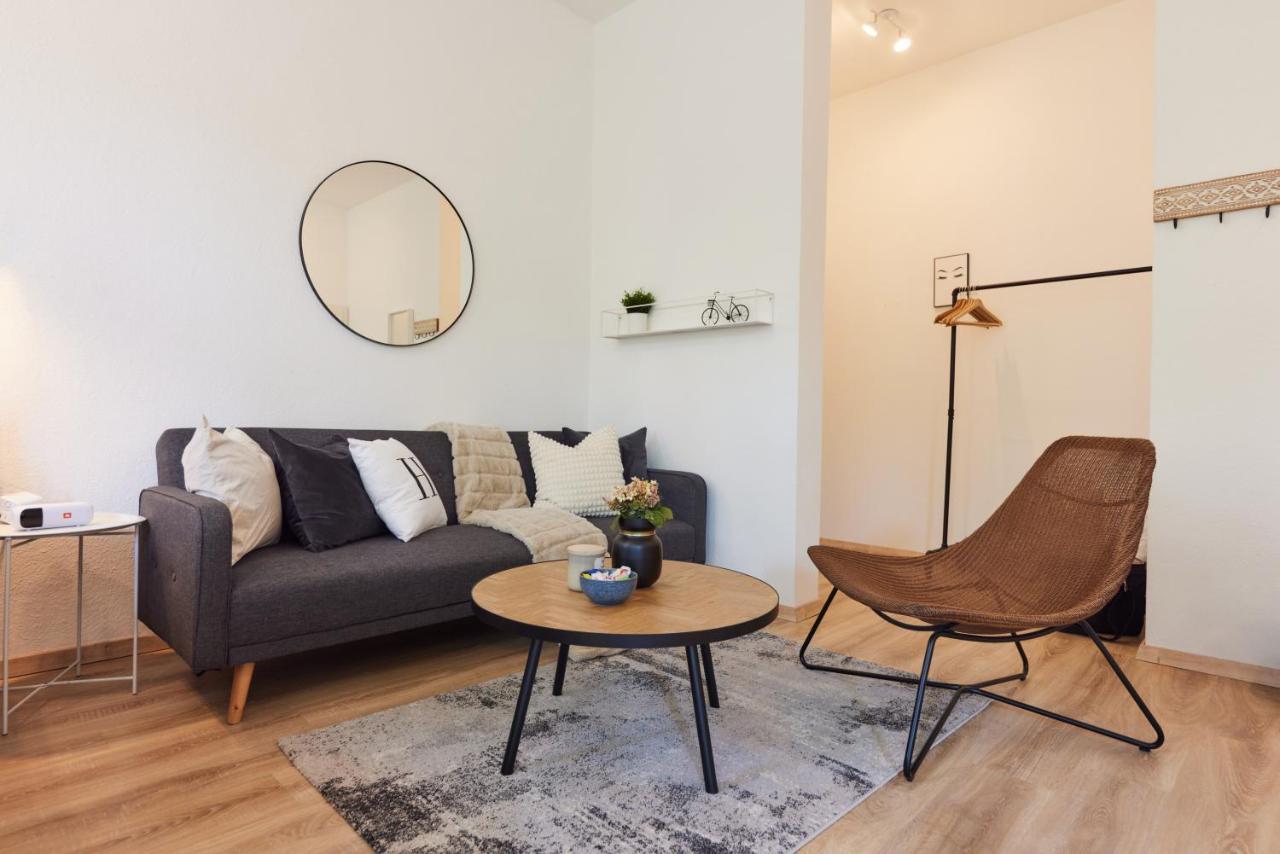 Studio3 Zentral Und Ruhig Mit Parkplatz, 5 Min Z Bali-T Und Gop, Boxspringbett Bad Oeynhausen Extérieur photo