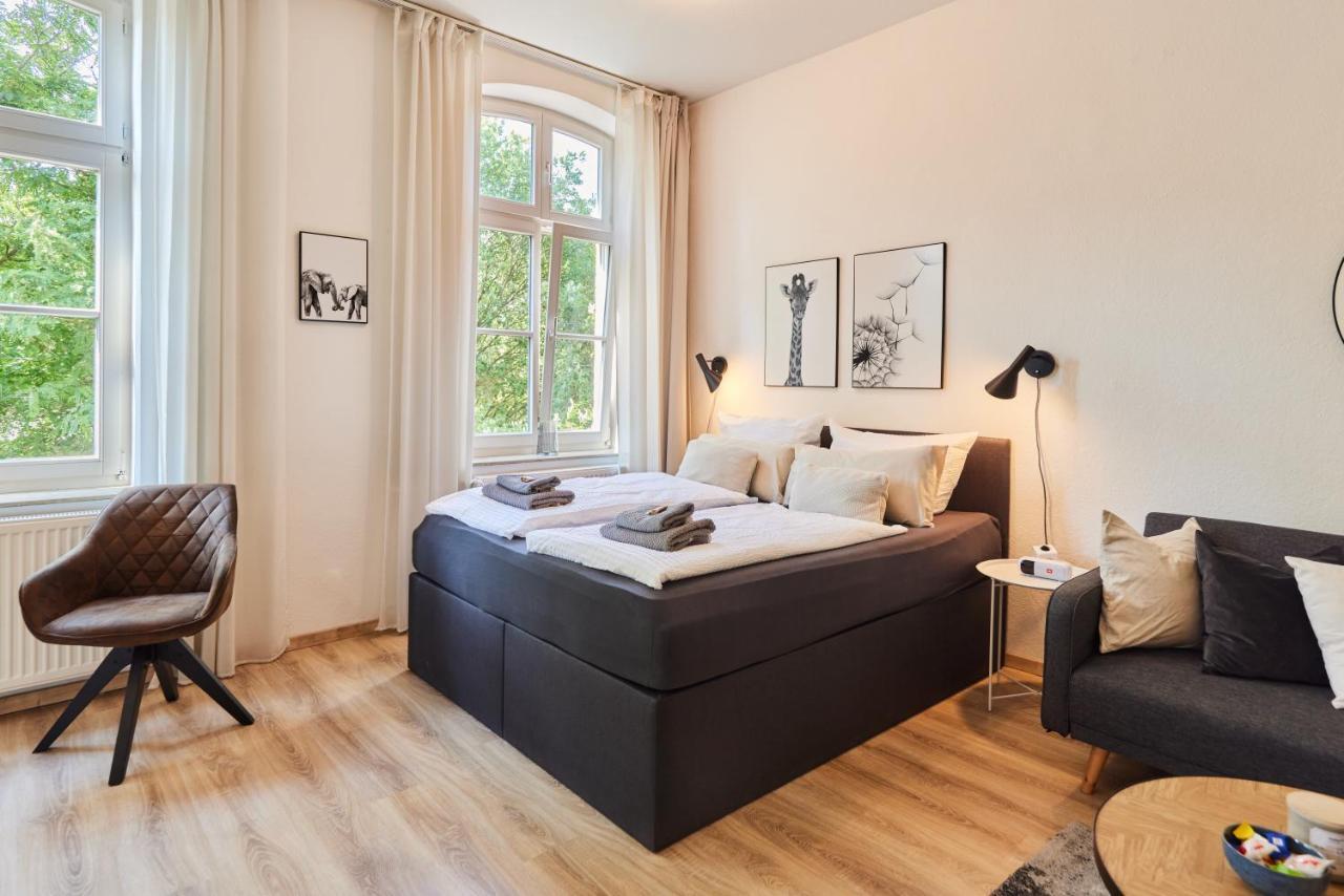 Studio3 Zentral Und Ruhig Mit Parkplatz, 5 Min Z Bali-T Und Gop, Boxspringbett Bad Oeynhausen Extérieur photo